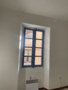 Installation d'une fenêtre en PVC à Toulon